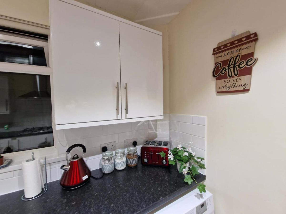 4 Bed Rooms 5 Double Beds Holidays House Near Train Station Plymouth Exteriér fotografie